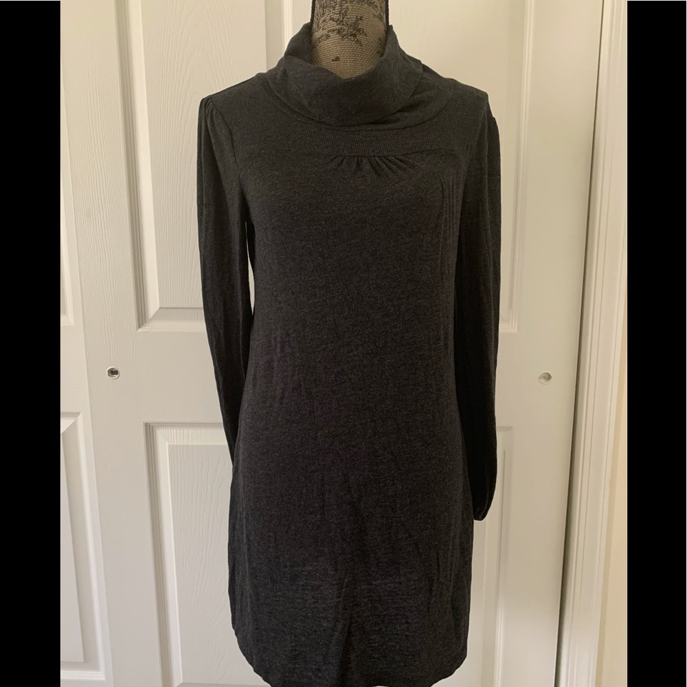 Old Navy Charcoal Gray Lightweight Sweater Dress